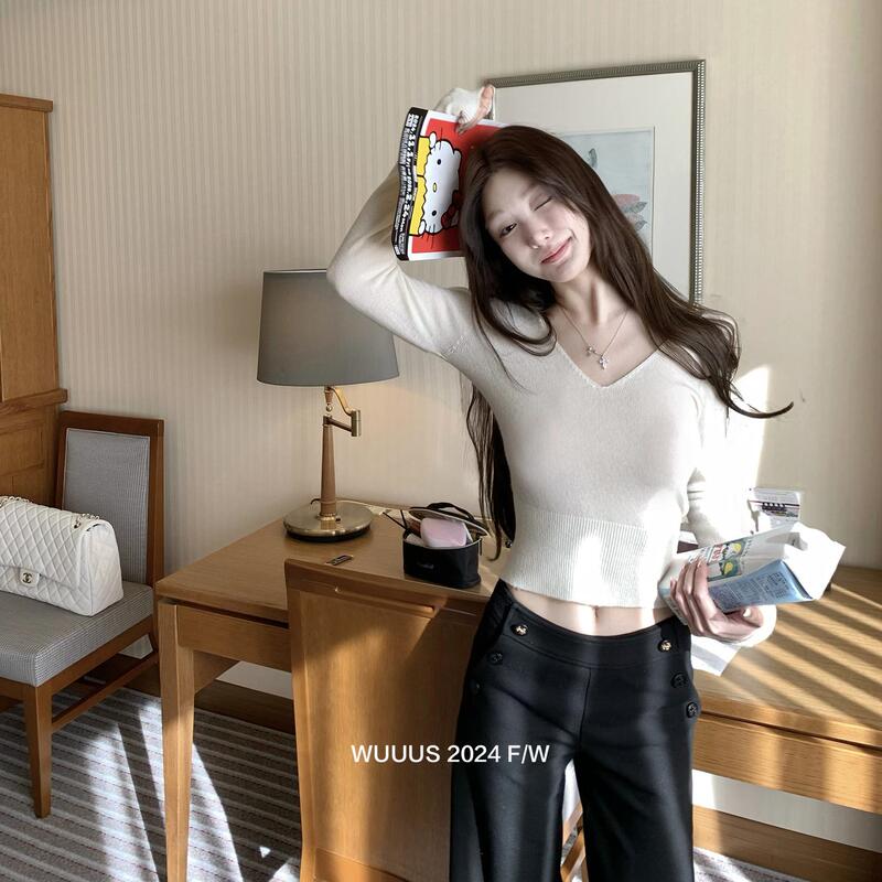 Wuuus【Quiet Luxury Aesthetics】92.7% Sheep Wool Old Money Style Cashmere Sweater Women's Winter Base Layer Top with a Sense of Sophistication Wuuus【Quiet Luxury Aesthetics】92.7% Sheep Wool Old Money Style Cashmere Sweater Women's Winter Base Layer Top with a Sense of Sophistication