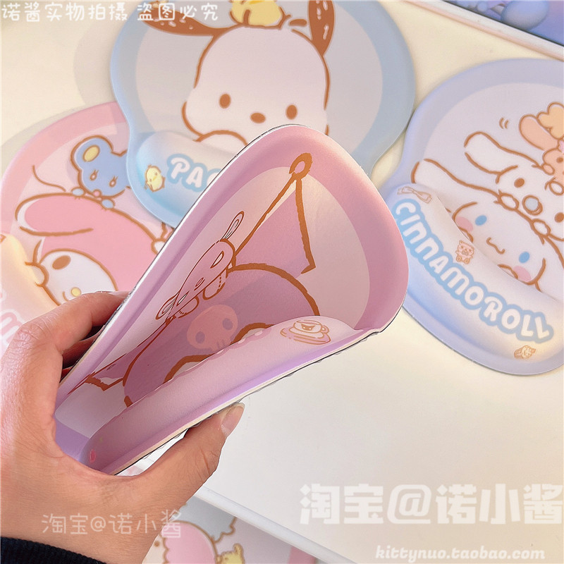 Коврик для мыши 卡通可爱硅胶加厚护腕鼠标垫库洛米大耳狗卡通游戏手枕软胶鼠标垫 OTHER