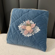 J045 pillow blanket bao zhen bei