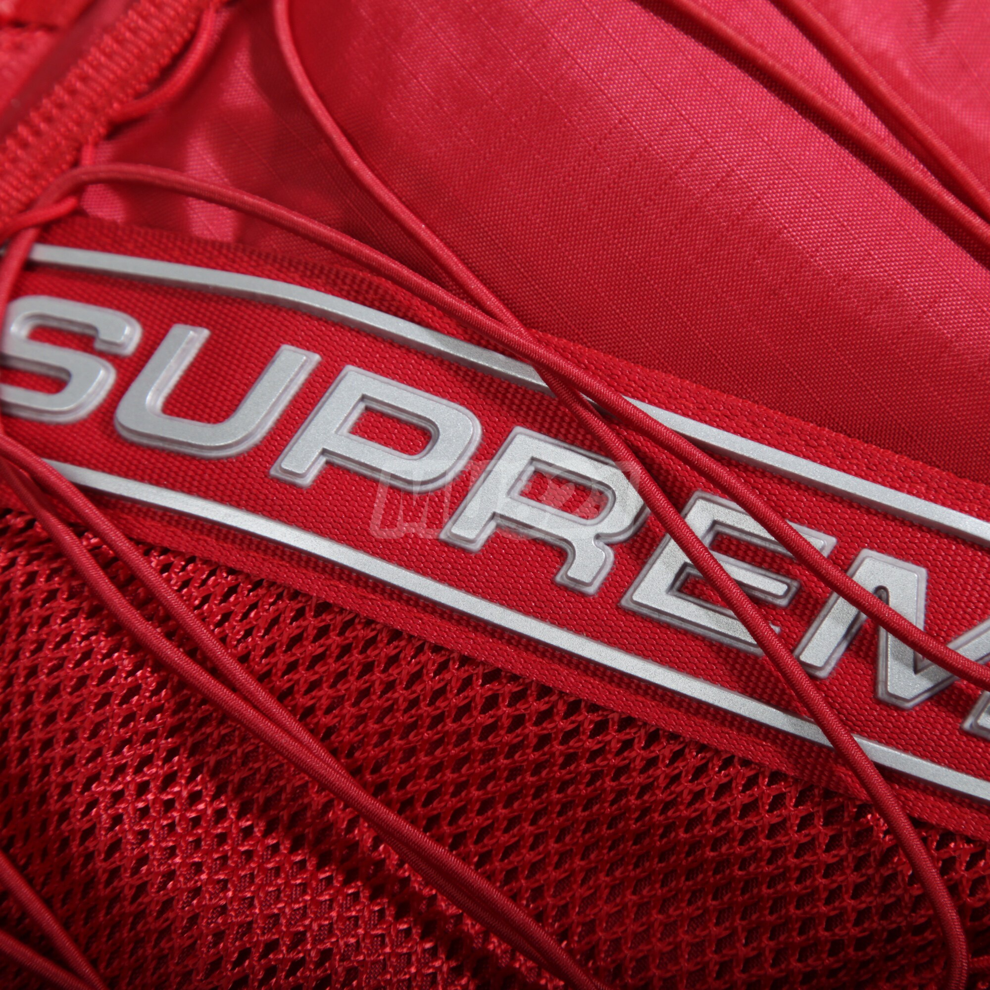 MU821现货 SUPREME BACKPACK X-Pac防水尼龙反光LOGO双肩背包书包:🔥潮流必备,防水防摔,学生党、上班族的时尚新宠 ...