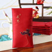 100 yuan red envelope wedding creative big red envelope retro wedding personalized fabric gift gold embroidery profit is a 10000 yuan cloth bag