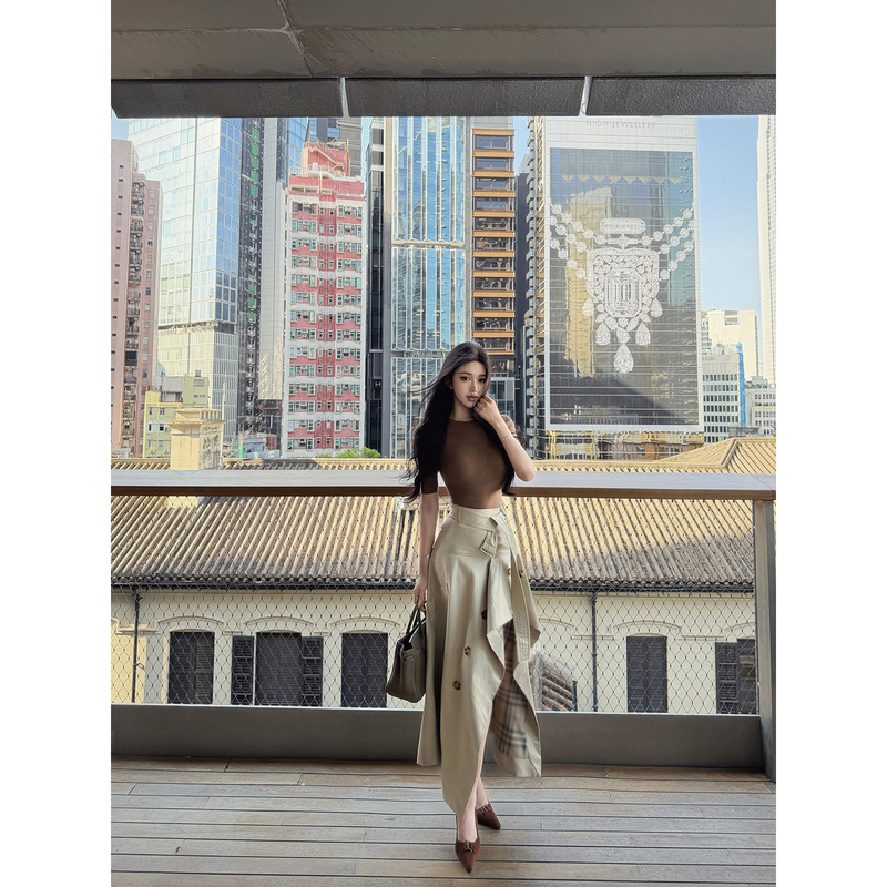 Jayky Yang【Paris Corner】British Style High-Waisted Asymmetrical Plaid A-Line Umbrella Skirt Jayky Yang【Paris Corner】British Style High-Waisted Asymmetrical Plaid A-Line Umbrella Skirt