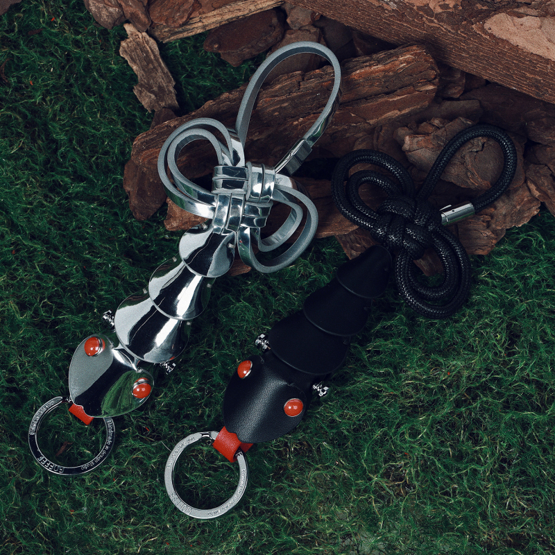 Gofefe Original Design New Chinoiserie Gift Exquisite Genuine Leather Hand-Woven Flying Silver Snake Keychain Bag Pendant Gofefe Original Design New Chinoiserie Gift Exquisite Genuine Leather Hand-Woven Flying Silver Snake Keychain Bag Pendant
