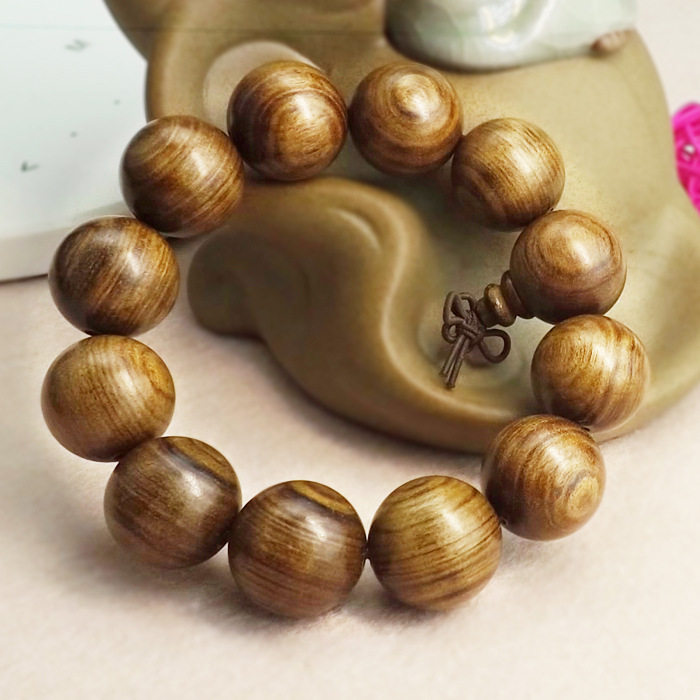 Vietnam's black flower pears hand in hand for 20MM