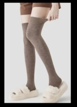 Fashionable and versatile wool over-the-knee socks warm sweat-absorbent and breathable over-the-knee socks