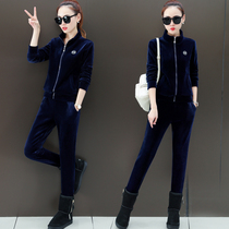 Gold velvet sports suit womens winter 2021 new Korean fashion casual clothes plus velvet thickened sweater two-piece set