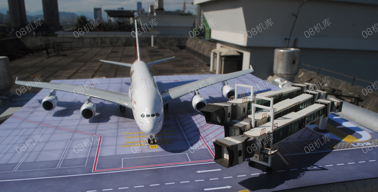 08 hangar 1:200 passenger aircraft corridor bridge can be matched with platform, terminal annex, airport scene model