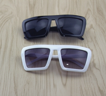 Studio Photography props theme photo glasses vintage womens sunglasses from our big black block sun glasses large sunglasses