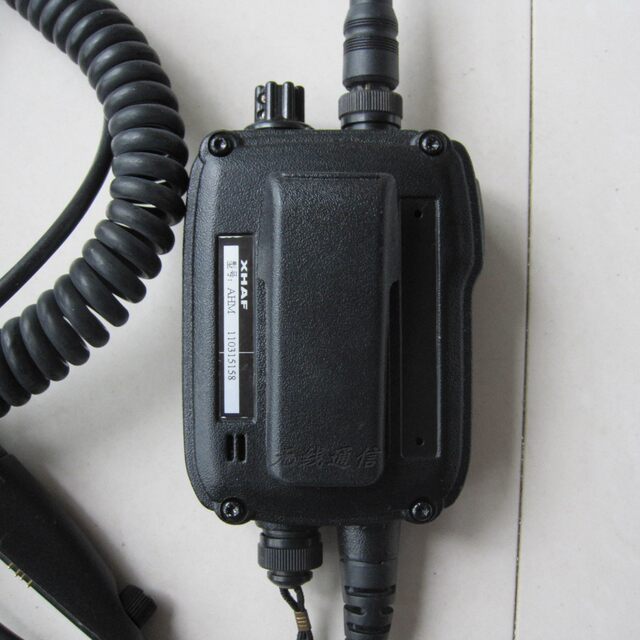 Gp338 Ptx760 Gp328 Walkie-Talkie Radio Tactical Helmet Headphones Bone Conduction Transmitter Head Bone Headphones