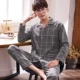 Bộ đồ ngủ mùa thu nam tay dài cotton mùa xuân và mẫu mùa thu nam cotton trung niên nam thanh niên kích thước lớn phù hợp với dịch vụ nhà