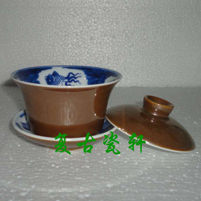 Jingdezhen Cultural Revolution Factory goods Porcelain Single Color Glazed Purple Gold Glaze Inner hand painted green flower goldfish cover bowl three-only cover tea cup