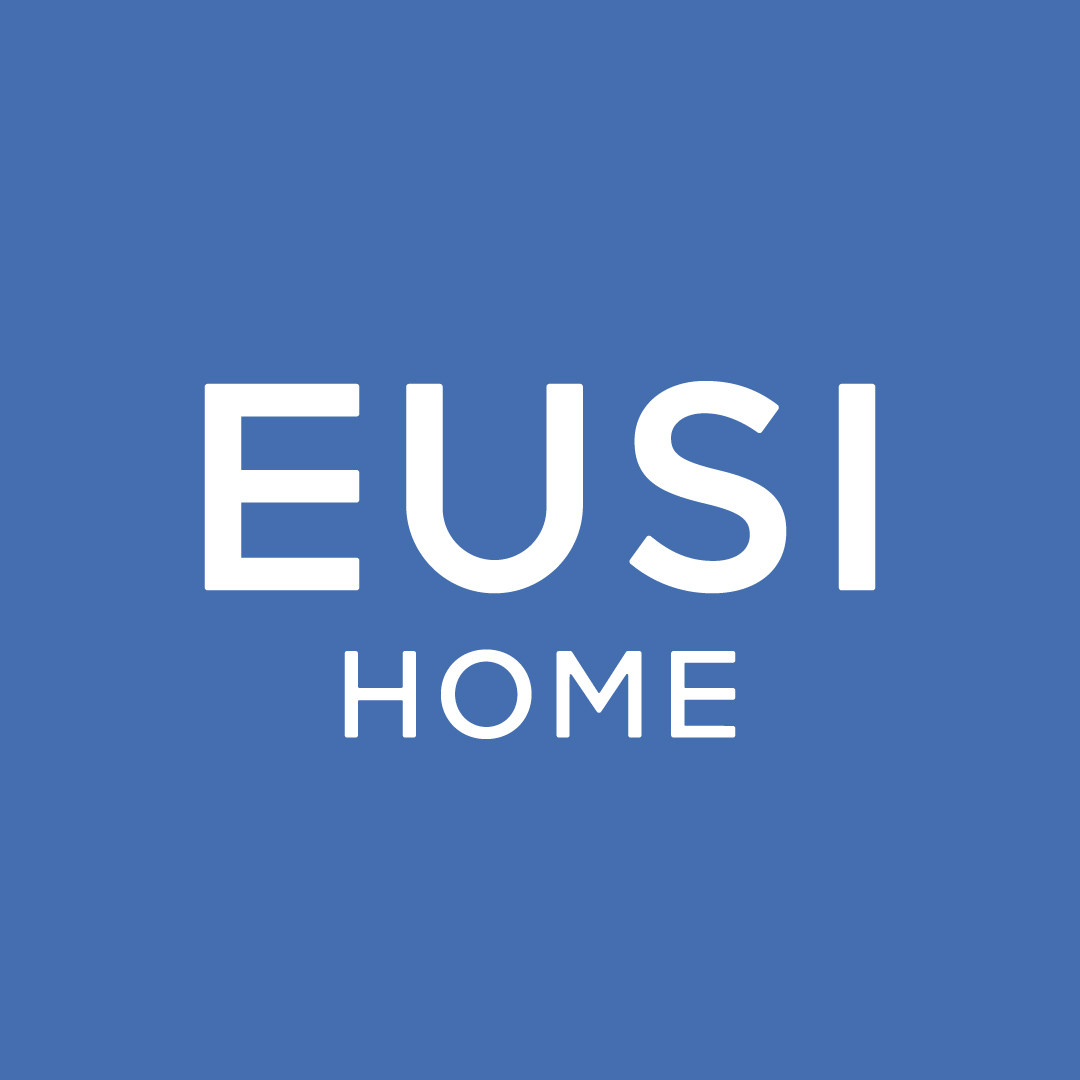 有思家居EUSIHOME的LOGO