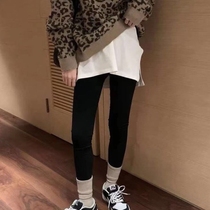 Fart curtain hem large size 200kg loose clothes bottoming artifact Joker autumn and winter hips inner tie female short skirt