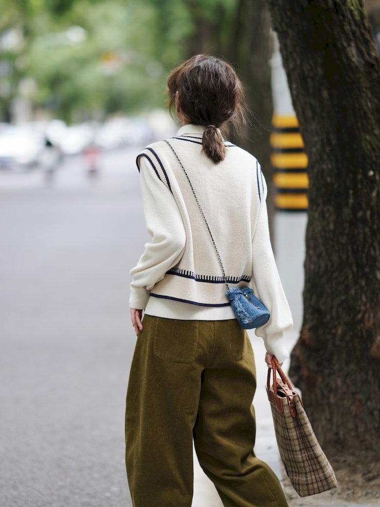 【INCHANT ME】[unisex] Curved Balloon Corduroy Pants INCHANT ME】[unisex] Curved Balloon Corduroy Pants パンツ
