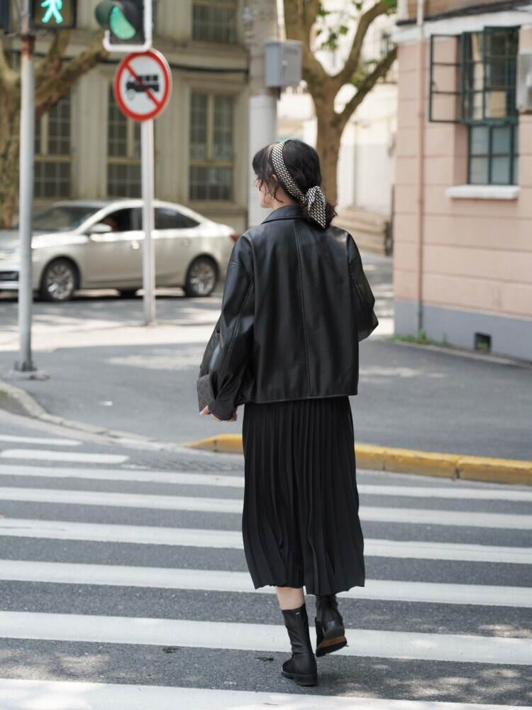 Matte Black Cropped Leather Jacket | Outerwear | Spring/Autumn