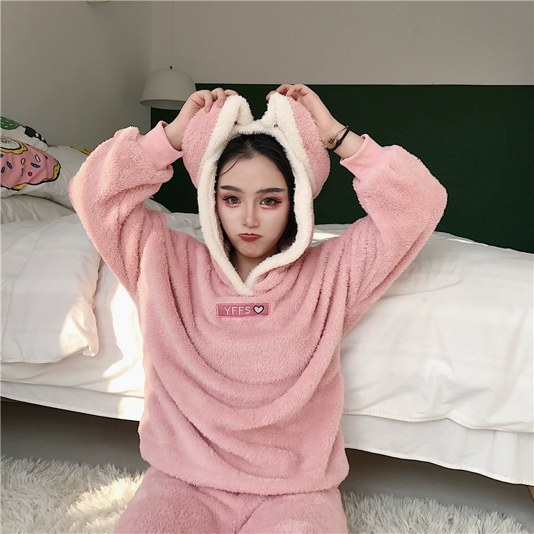 Đồ ngủ tai thỏ nữ mùa thu và mùa đông dày lông cừu san hô học sinh phù hợp với mũ trùm đầu phiên bản Hàn Quốc của phim hoạt hình có thể mặc dịch vụ nhà