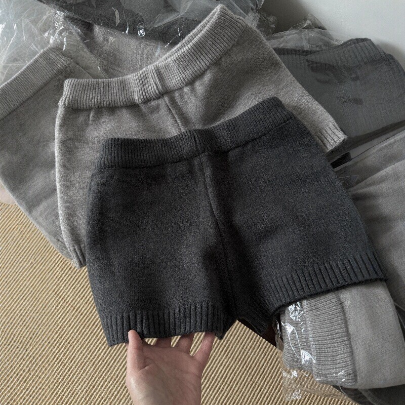 Real Shot~ Spring and Autumn Layering Magic Pants with Details That Are so Amazing It Makes You Cry! so Effortlessly Lazy! Makes You Look Slimmer and Your Legs Look Thinner