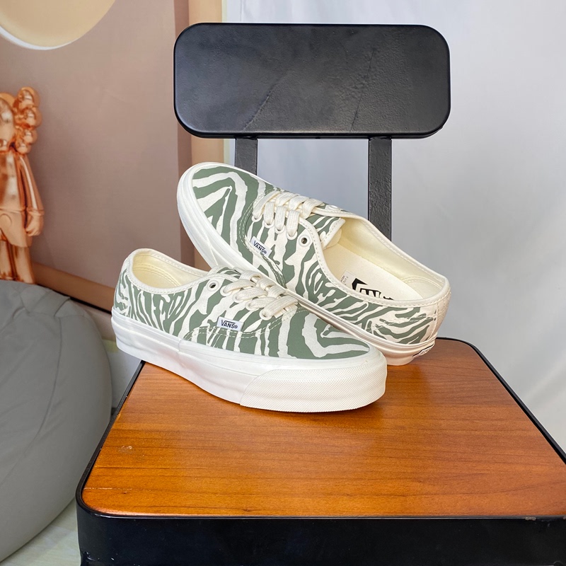 Vans Authentic Reissue44 Low-Top Printed Canvas Sneakers for Men and Women Vn000Cqazbr