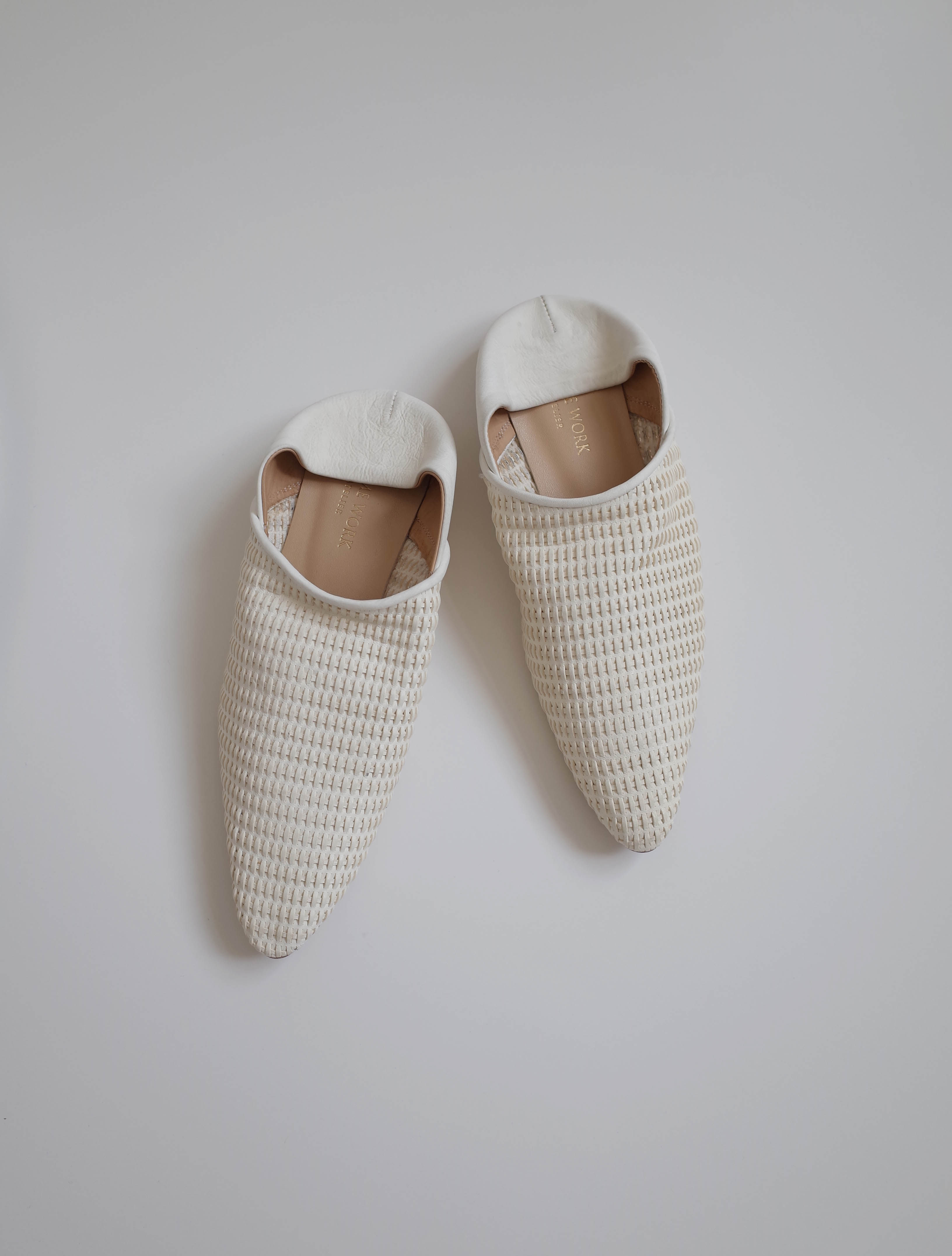 Темная обувь home work 18ss 手工编织牛皮尖头两穿鞋 atelier