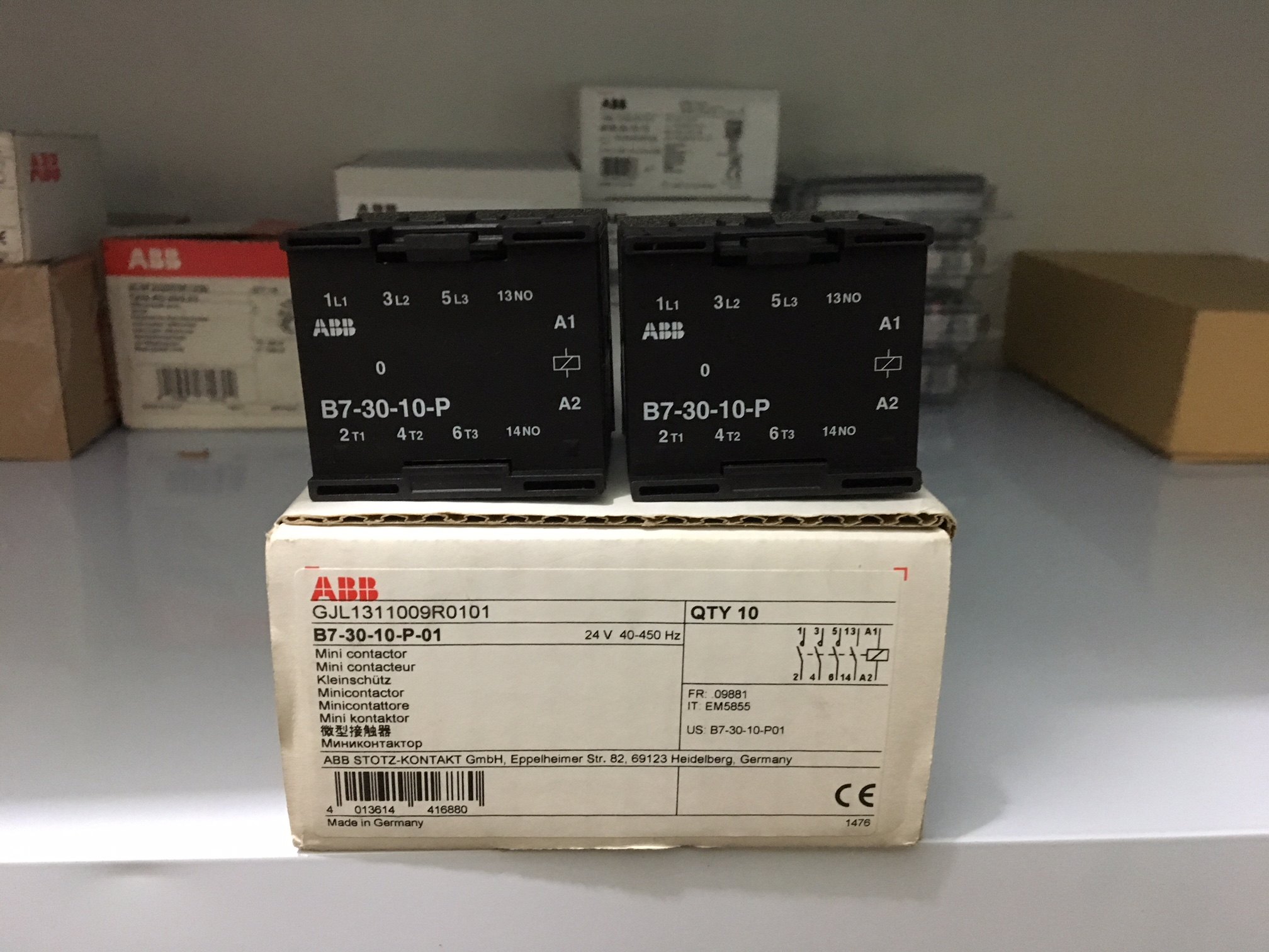 (New original)ABB Miniature relay B7-30-10-P coil voltage 24VAC