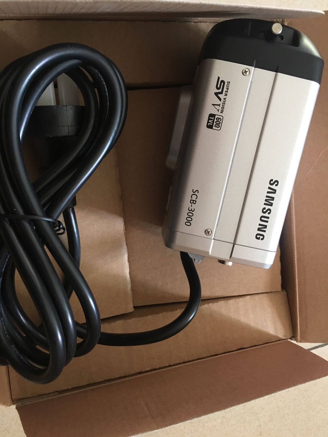 Original fit Samsung SCB-3000PH Color Wide Dynamic Camera 600 Line AC220V