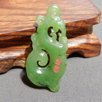 I was stunned by the dialect brand Hetian jade with huge leakage and Russian old pit material Yang green jasper Fengming Chaoyang pendant R8
