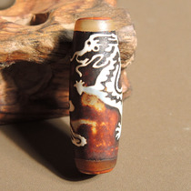 The special features of Tibetan dialects are recommended. Year-old dragon-patterned dzi beads agate and versatile accessories pendant S5