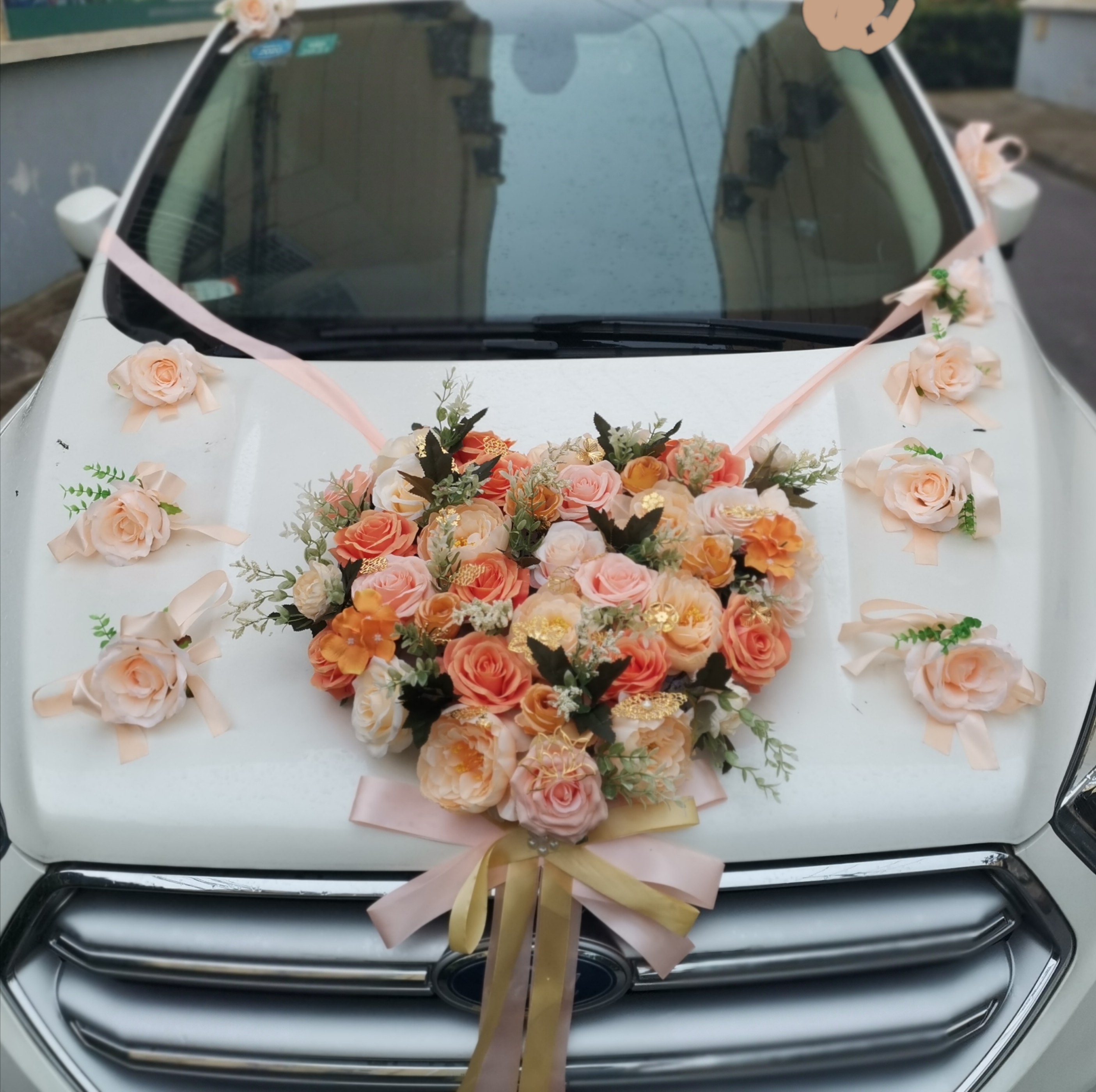 Wedding car decoration set Forest series creative team simulation wedding florist owner wedding car front decoration flower arrangement pull flowers