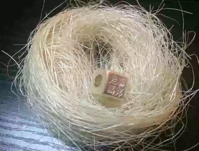 Federal Horse issued silver spindles limited to 49 pieces (100% sterling silver) divided word and horse head two versions