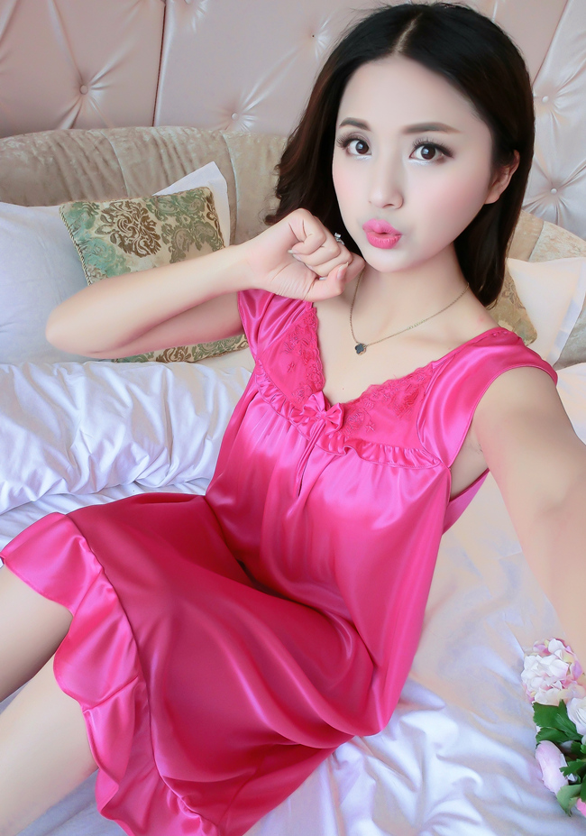 Nightdress nữ mùa hè băng lụa sling sexy kích thước lớn chất béo mm dài chiffon lỏng 200 £ dễ thương mùa hè đồ ngủ