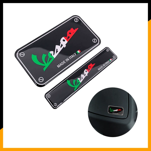 3D наклейка на мотоцикл Hualiba Vespa GTS150/250/300 GTV 150/125.