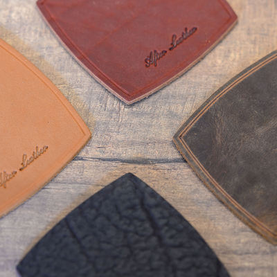 Original cut whole top-grain cowhide coasters, vegetable-tanned leather genuine leather, retro printed coffee water bottle heat insulation pads, puzzle placemats