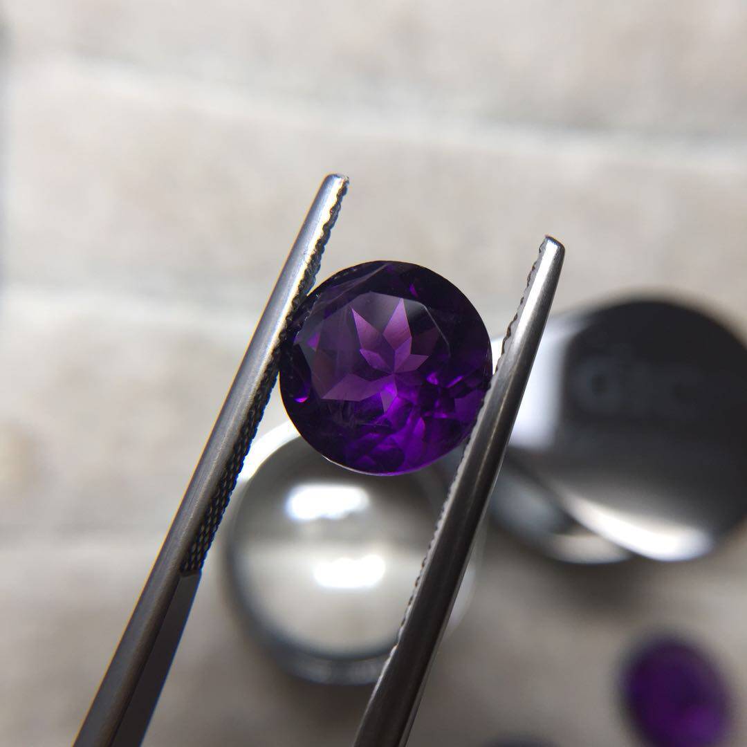 Natural crystal A11B - 2 purple crystal ring naked stone color good for jewelry can be used as gemstone specimens
