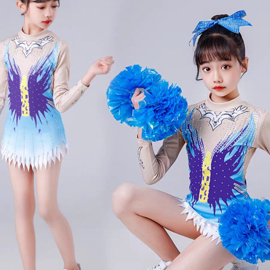 小不点表演服的LOGO