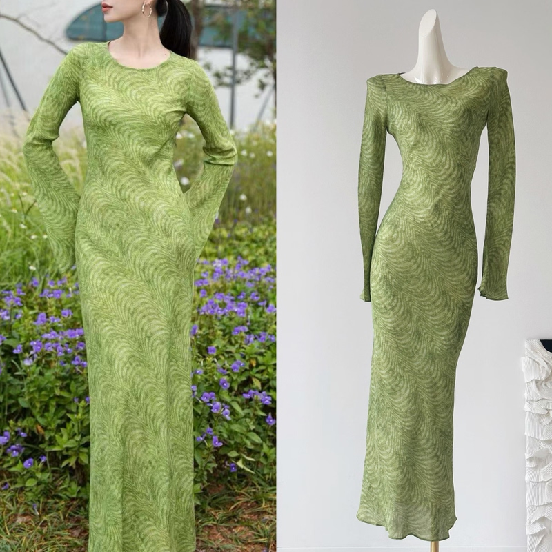 Xs/S/M/L【Silk Edition】Green Mulberry Silk Long Sleeve Dress Three-Dimensional Bias Cut Slim Dress Xs/S/M/L【Silk Edition】Green Mulberry Silk Long Sleeve Dress Three-Dimensional Bias Cut Slim Dress