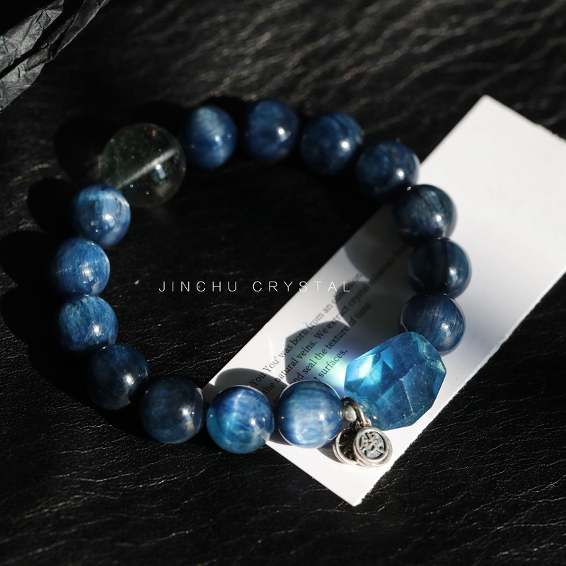 Kyanite Bracelet, Aquamarine Bracelet, Hydrating Green Phantom Stone, Wealth-Attracting and Fortune-Turning Beads, Gift for Men and Women, Get Rich Immediately