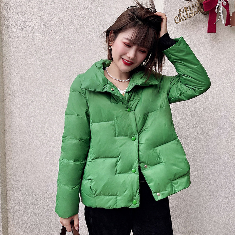 2022 new spring, autumn and winter popular anti-season clearance down jacket women's short lightweight loose Korean style fashion jacket