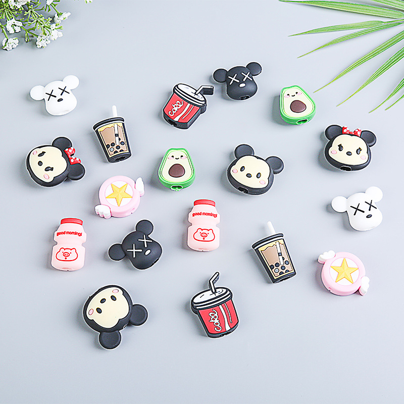 Cartoon iphone11 data line connector protective sleeve Apple XR 8 7 6 5S special application cute anti-break scraping silicone gel fixing buckle charging line bites wire bites to buy two