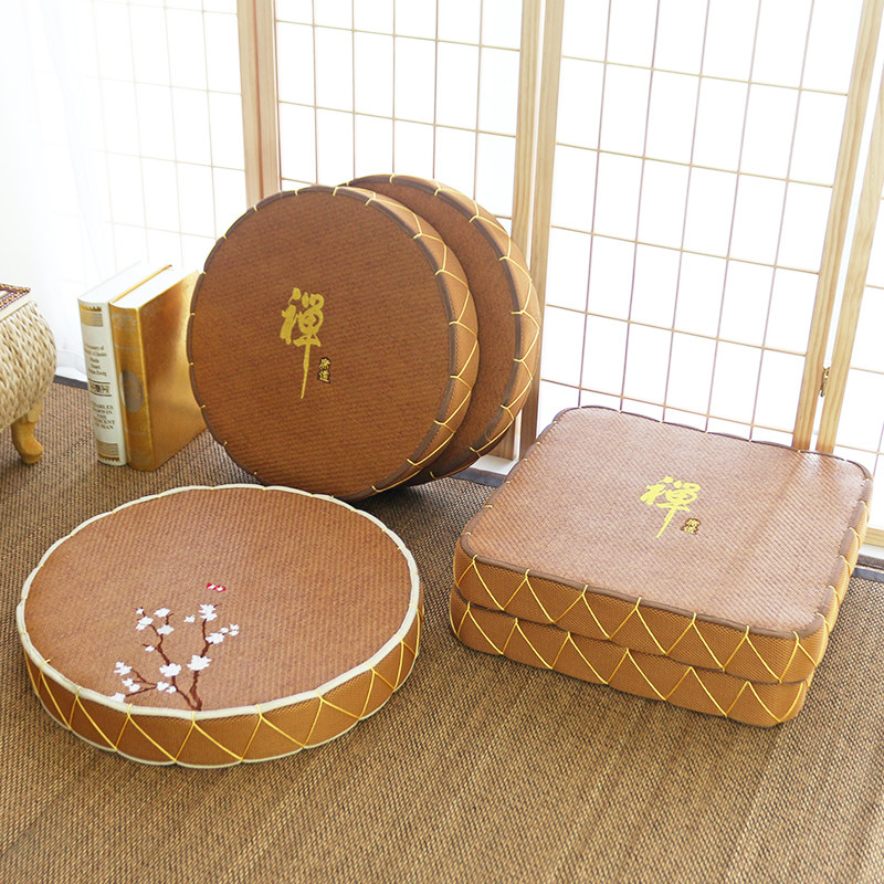 Bushel cushion Zen mat grass knitted vines with floating windows kneeling on the floor of the ground floor tatami mat