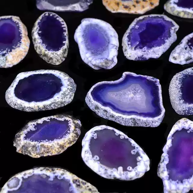 2101❣️ 5色　瑪瑙　原石　希少 2101❣️ 5色 瑪瑙 原石 希少 2101❣️ 5色 瑪瑙 原石 希少 【公式通販】