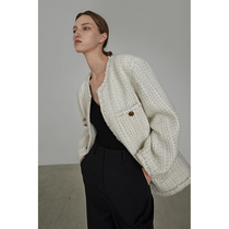 UNSPOKEN white small fragrant coat woman new autumn clothing design feeling small crowdshirt top of high level comfort