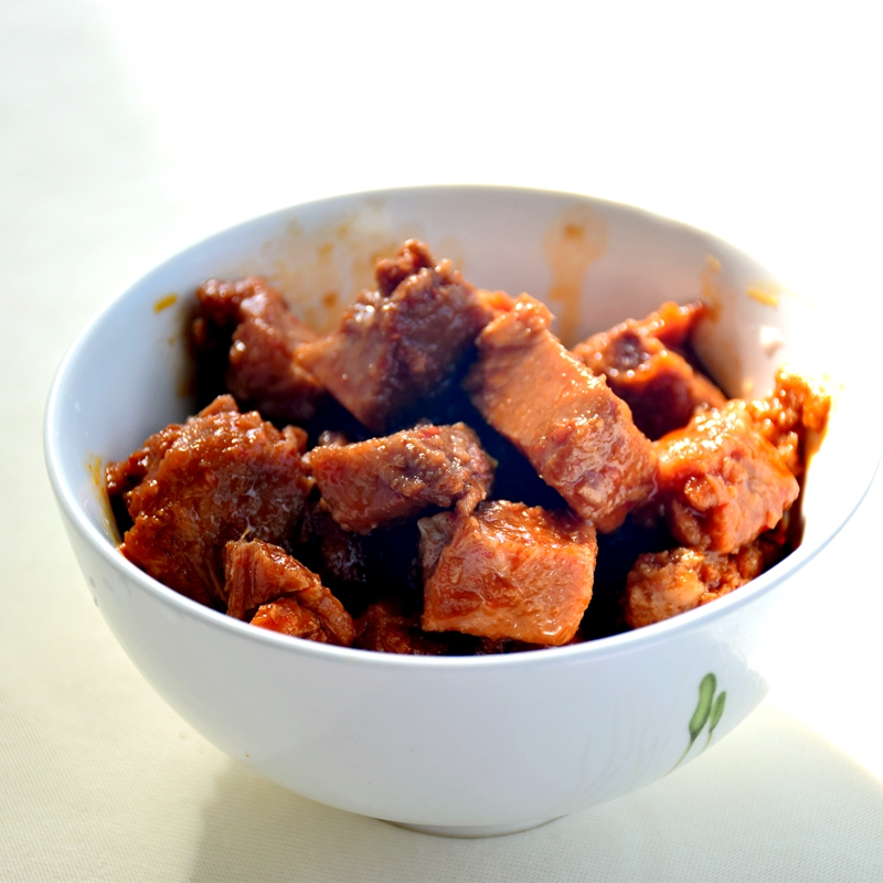 中糧水仙花牌五香肉丁即食豬肉罐頭380g港式茶餐廳風味拌麵下飯 中糧水仙花牌五香肉丁即食豬肉罐頭380g港式茶餐廳風味拌麵下飯