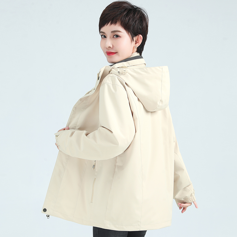 Spring and autumn three-in-one stormtrooper women's sports jacket jacket large size 200 pounds plus fat plus fat sister