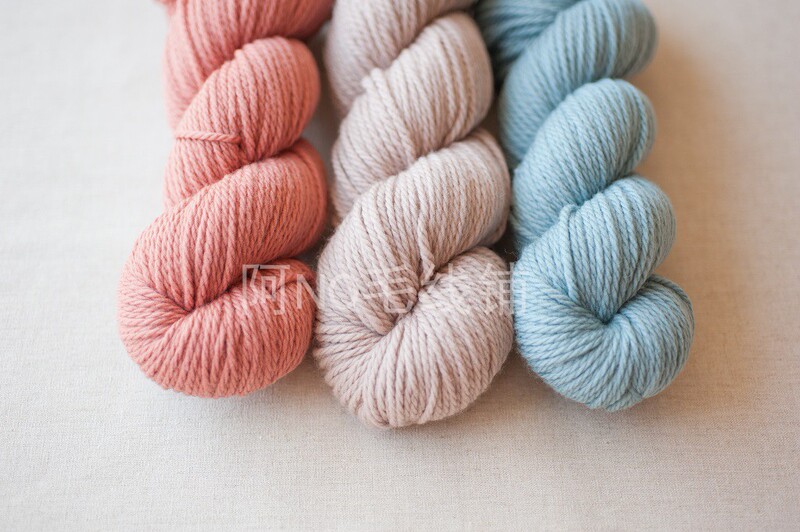 A No Quince American Osprey Wool Autumn and Winter Hand-Knitted Yarn 155.1m Grams Aran Thick Yarn