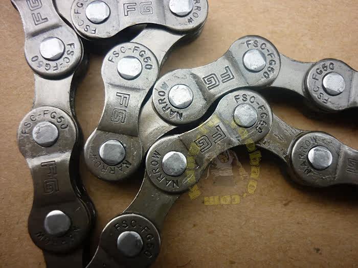 Chaîne de vélo - Ref 2369739 Image 10