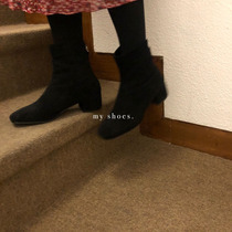 The smallest sea Xiaohai recommends the new solid color Velvet Martin boots small square head wild Western style short barrel leather boots for women