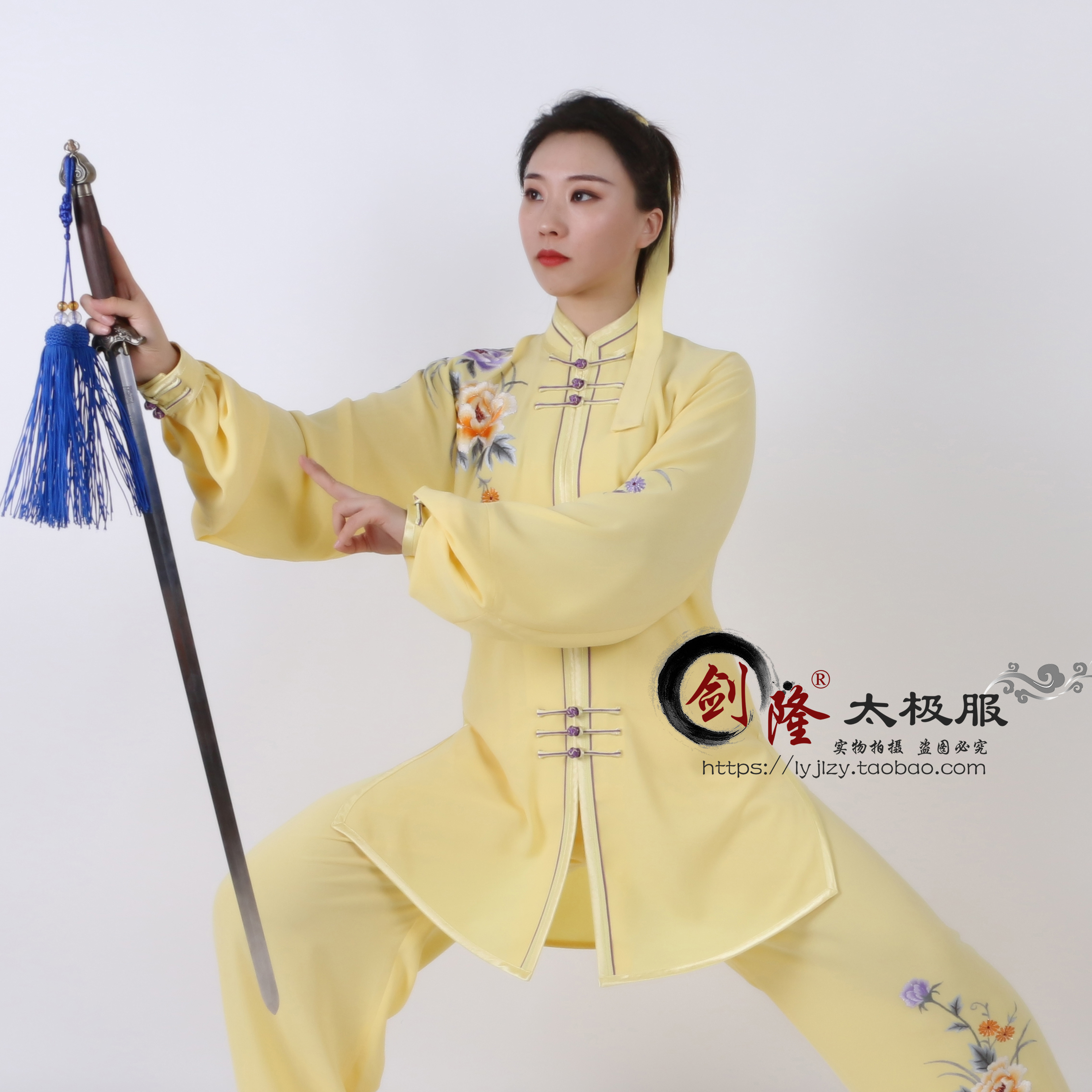 1907 Jinhua Jianlong Original Design Custom Tai Chi Clothing Performance Clothing Women's High-end High-end Embroidery