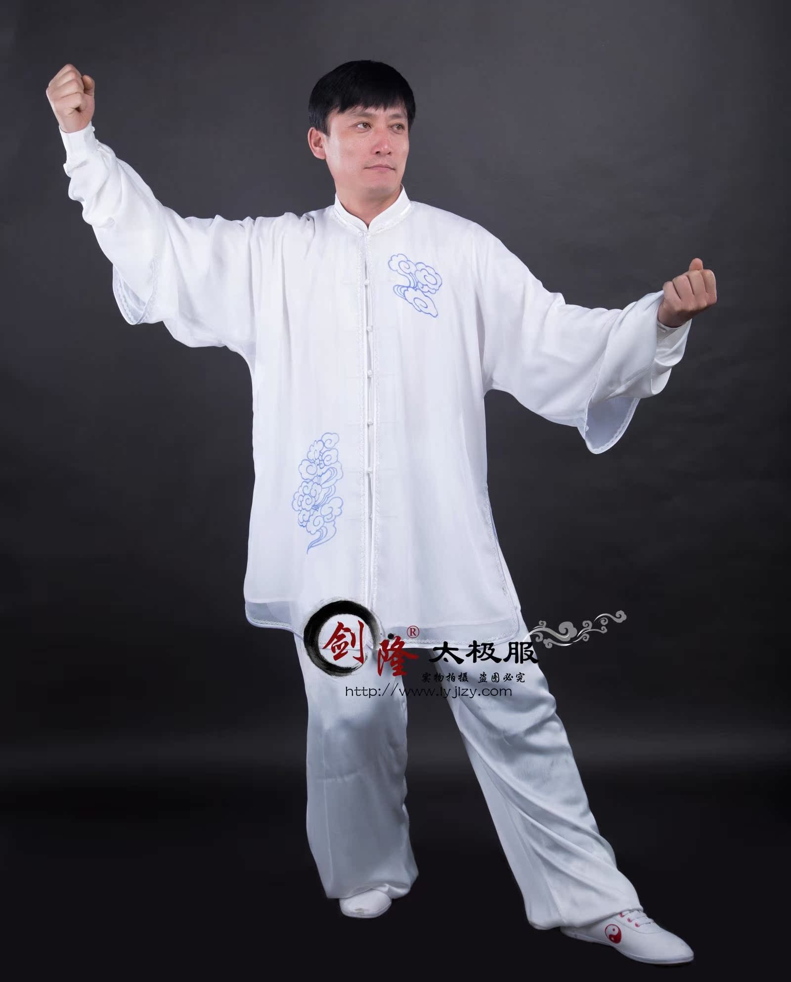 1586 auspicious cloud seal Jianlong original design custom Tai Chi shawl High-end high-end outer shawl Single piece shawl