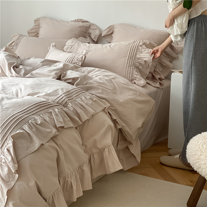 Washed cotton Korean style Skirt Hem Lotus Leaf side quilt cover Four sets of pure cotton pure colour Embroidered with Teenage Hearts Bed bedding