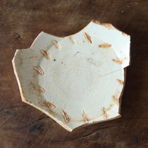 Five dynasty white glaze plate bottom porcelain piece ancient porcelain piece old porcelain piece specimen five generation old porcelain identification specimen